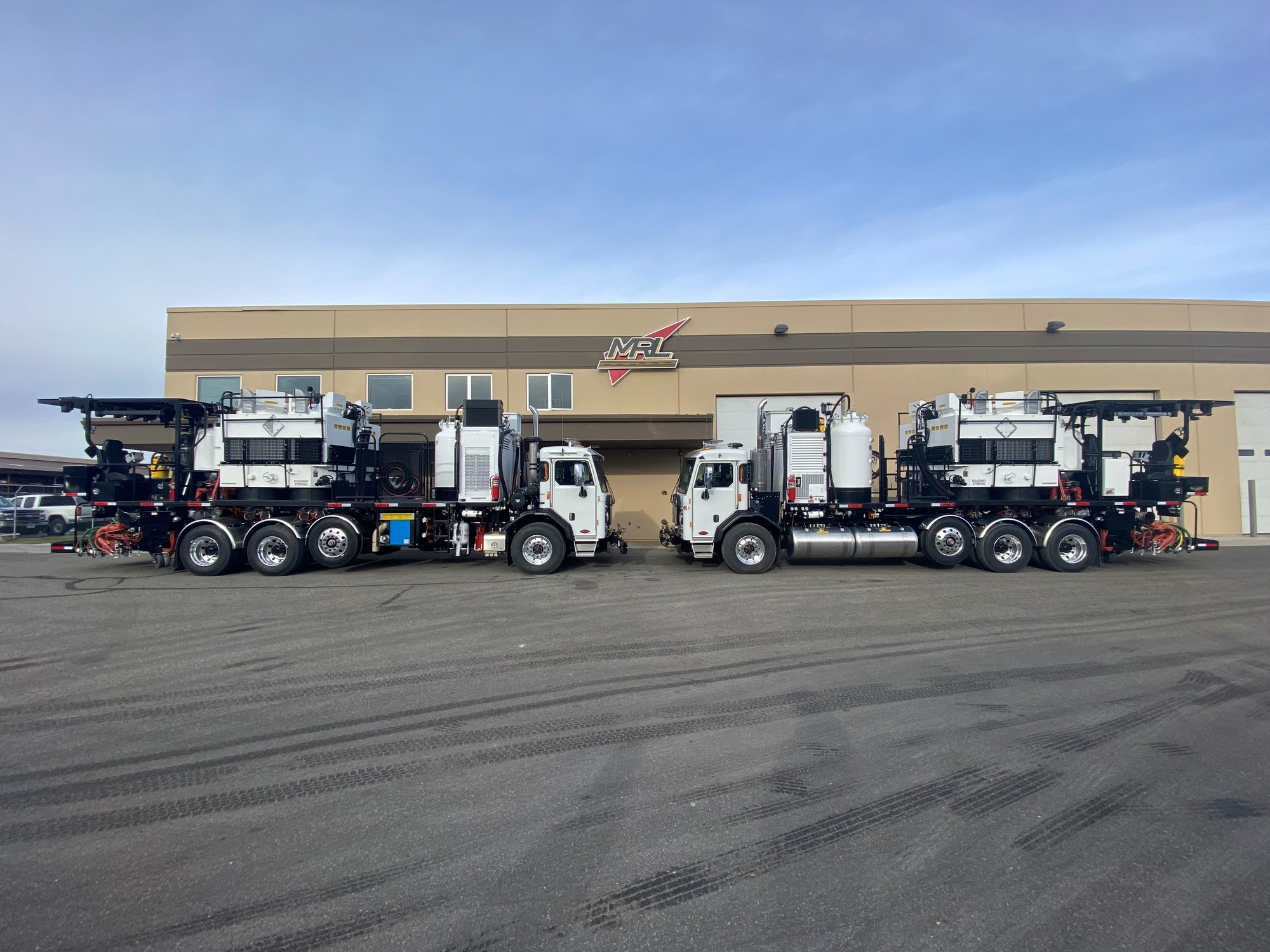 Two thermo trucks no crop