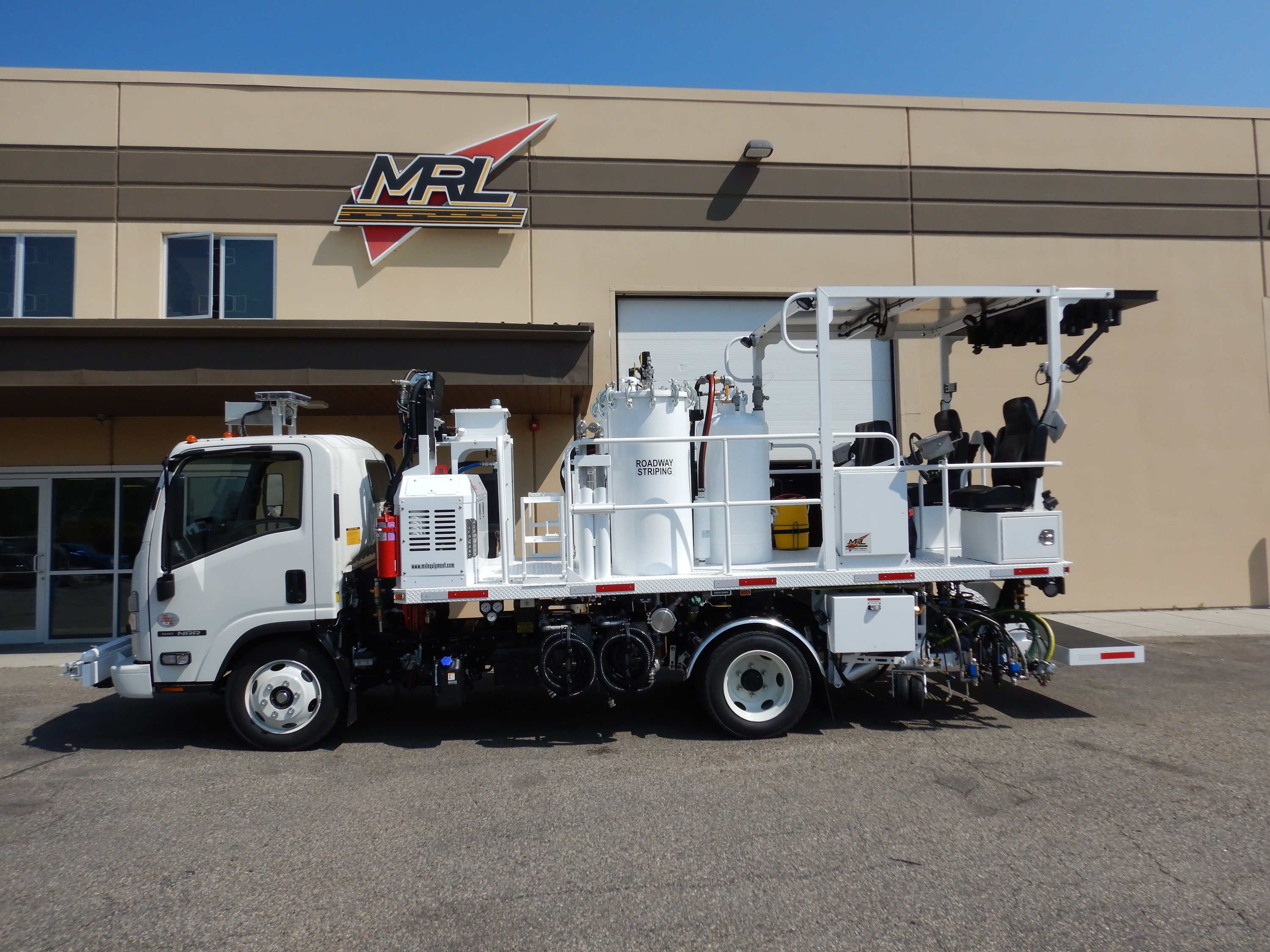 Paintpro PaintPro™ Air-Atomized & Airless Paint Trucks | MRL Equipment